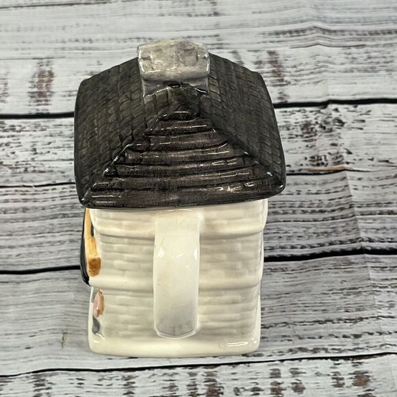 Vintage Ceramic Bakery House Village Novelty Figurine Tea Pot w Lid 7" - Picture 5 of 12